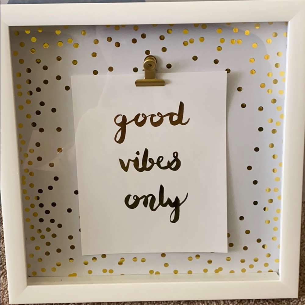 Good Vibes Picture Box - Picture 2 of 4